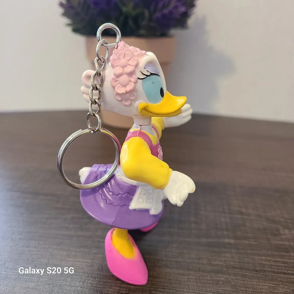 Disney Daisy Duck Keychain Figure Pink‎ Purple Yellow Plastic Pre-Owned